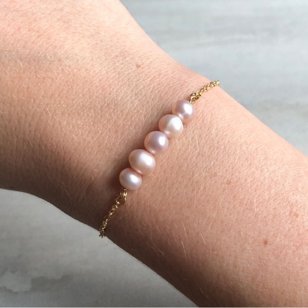 Dainty Pearl 14K Estrella & Luna Gold Bracelet NWT - Picture 1 of 4